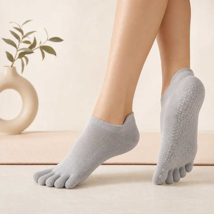 Zentrya Élan Series — Five-Toe Grip Socks